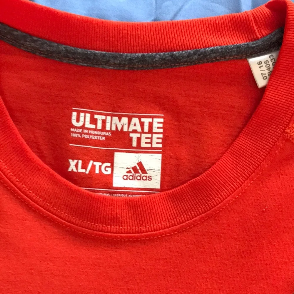 The U Chain tee Adidas Red Graphic‎ Men's Tee